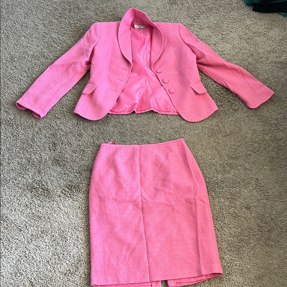Elegant Pink Skirt Set